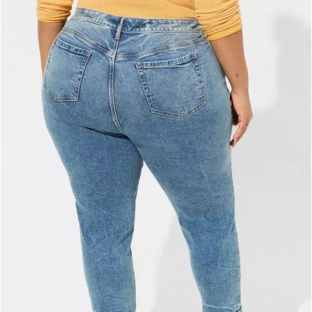 Torrid Perfect Skinny Ankle Vintage Stretch Mid-Rise Jeans – Size 16S #3 - Picture 3 of 7